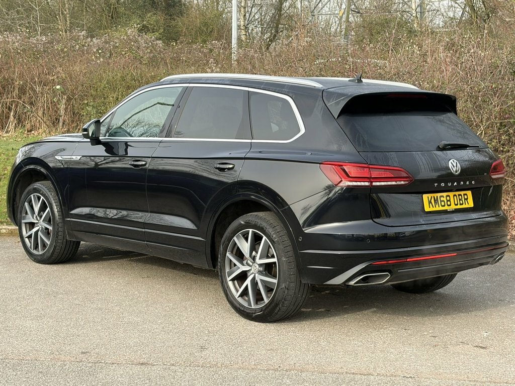 Volkswagen Touareg 3L R-line KM68OBR Black #6