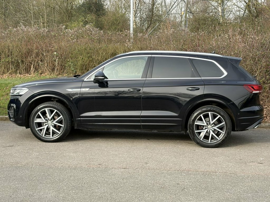 Volkswagen Touareg 3L R-line KM68OBR Black #5