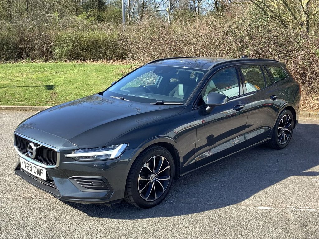 Volvo V60 2L Momentum YV68OMF Grey #4