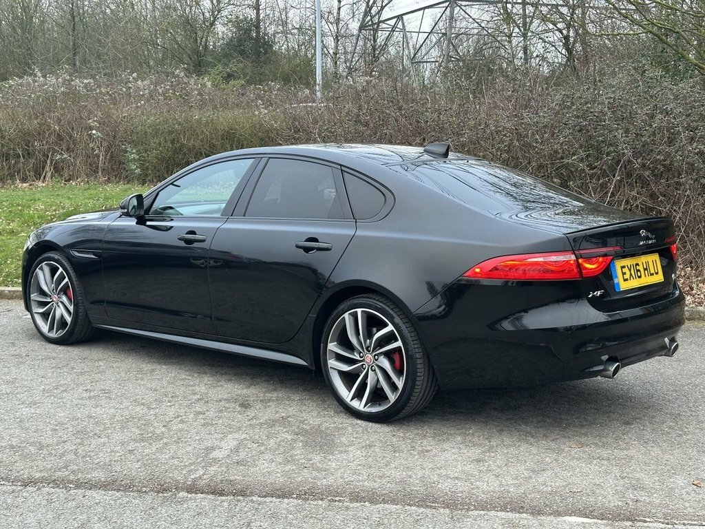 Jaguar XF 3L S EX16HLU Black #6