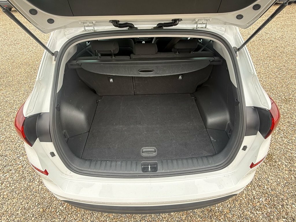 Hyundai Tucson 1.6L Se Nav BT69PCX White #4