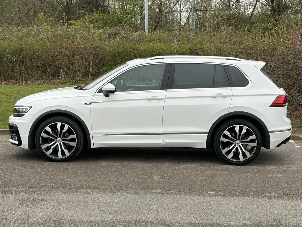 Volkswagen Tiguan 2L R-line NA18FOV White #5