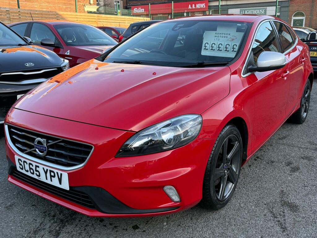 Volvo V40 2.0 T2 R-design Euro 6 Ss Red #2