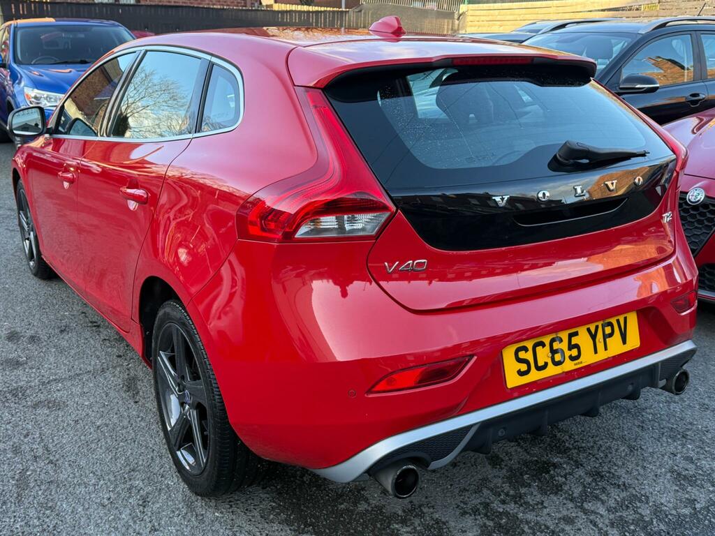 Volvo V40 2.0 T2 R-design Euro 6 Ss Red #4