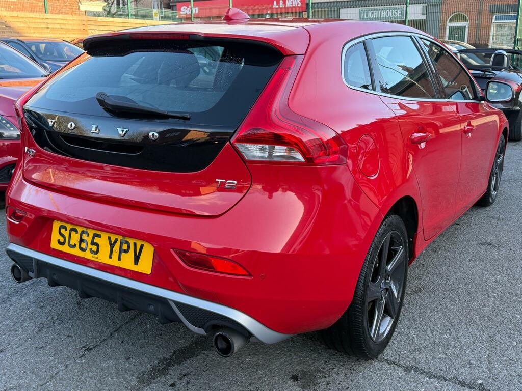 Volvo V40 2.0 T2 R-design Euro 6 Ss Red #3