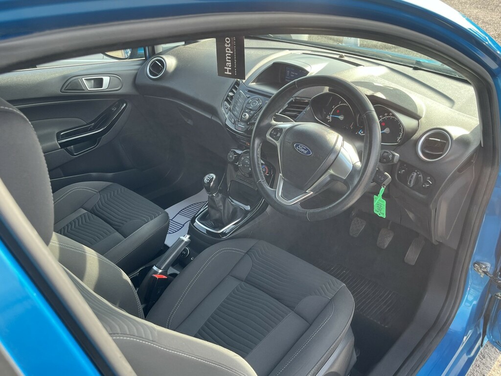 Ford Fiesta 1.3 Zetec NV17HRG Blue