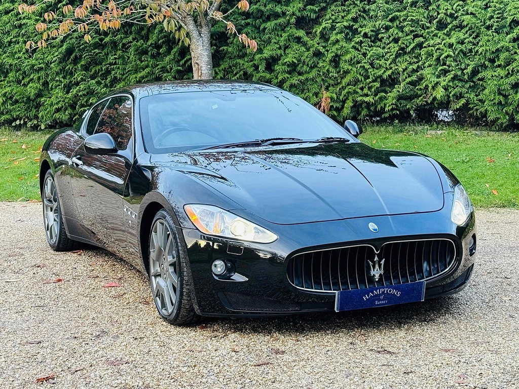 Maserati GranTurismo 4.2 V8 Coupe Euro 6 405 Ps Black #2