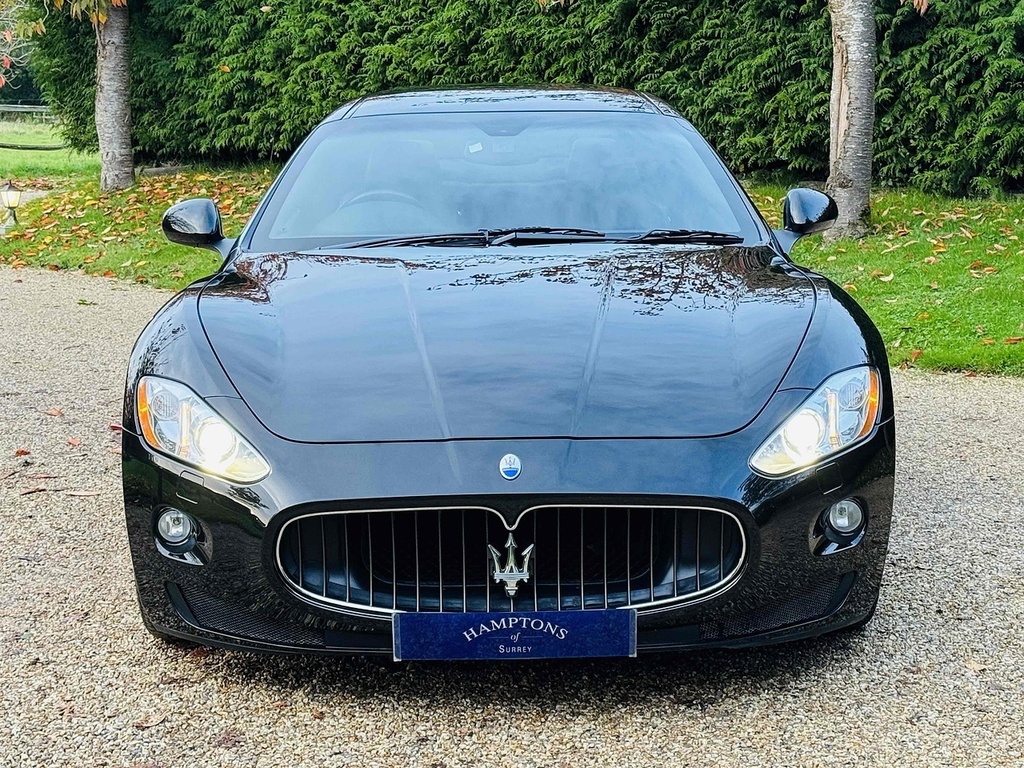 Maserati GranTurismo 4.2 V8 Coupe Euro 6 405 Ps Black #3
