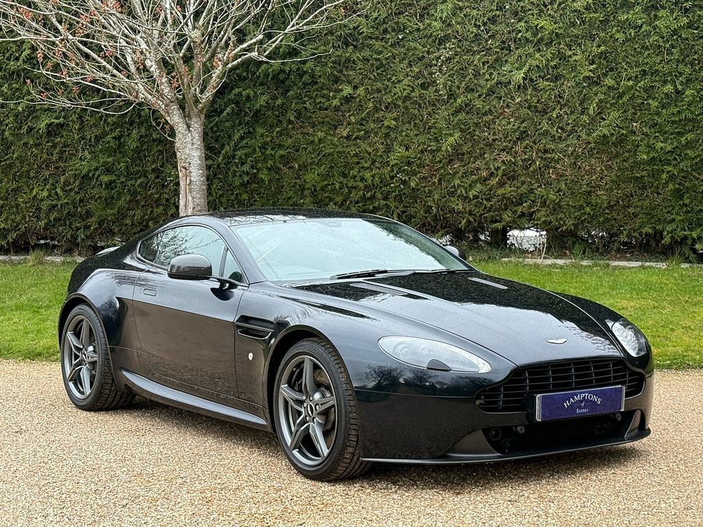 Aston Martin Vantage 4.7 V8 Coupe Sportshift II Euro 6 420 Black #3
