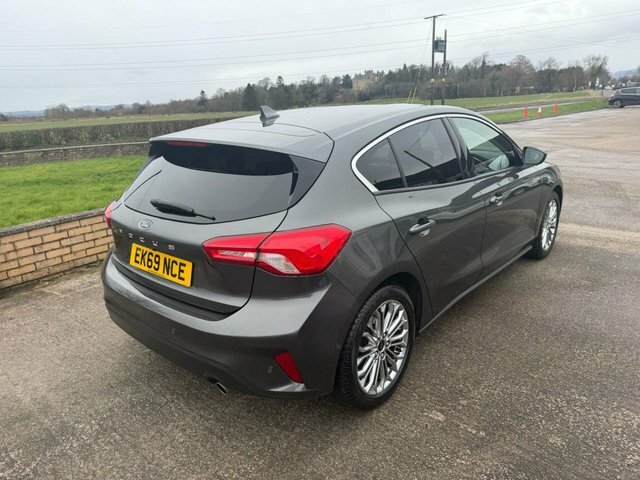 Ford Focus 1.0T Ecoboost Titanium X Hatchback Manu EK69NCE Grey #3