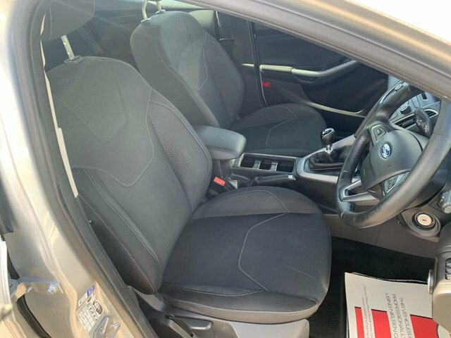 Ford Focus 1.0T Ecoboost Zetec Hatchback Eu SE15DZZ Silver #6