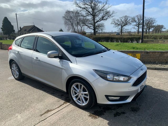 Ford Focus 1.0T Ecoboost Zetec Hatchback Eu SE15DZZ Silver #3
