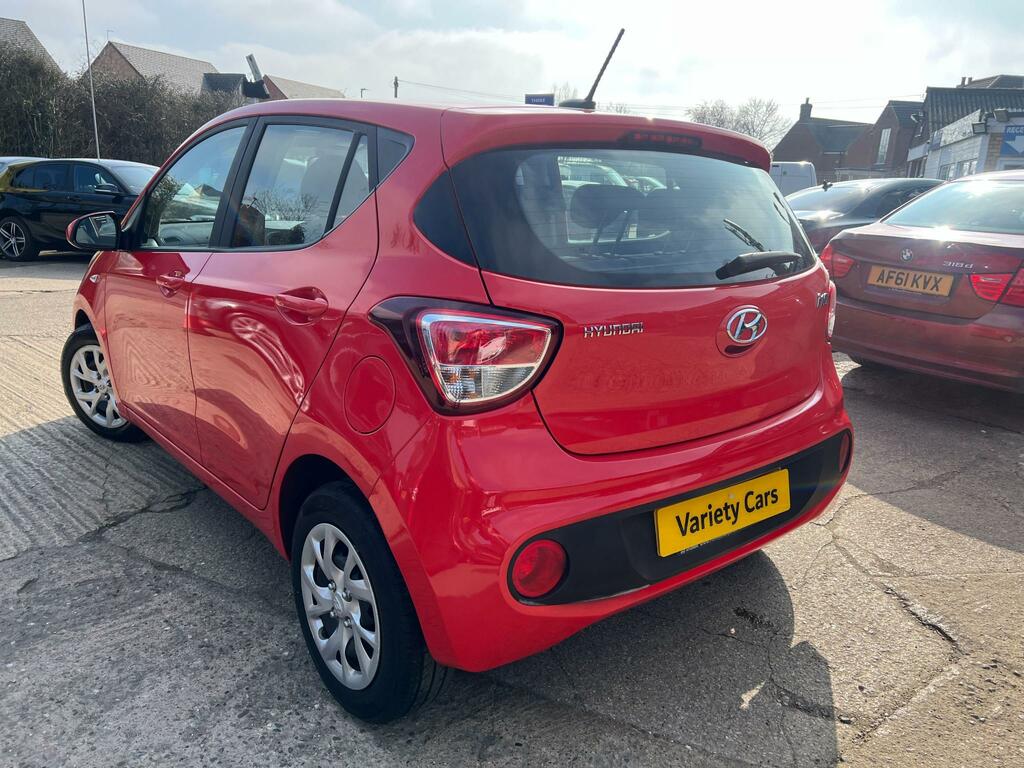 Hyundai I10 Se Red #5