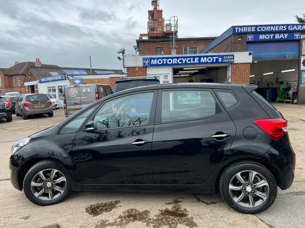 Hyundai Ix20 Se Nav Mpi Black #4