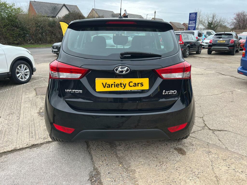 Hyundai Ix20 Se Nav Mpi Black #6