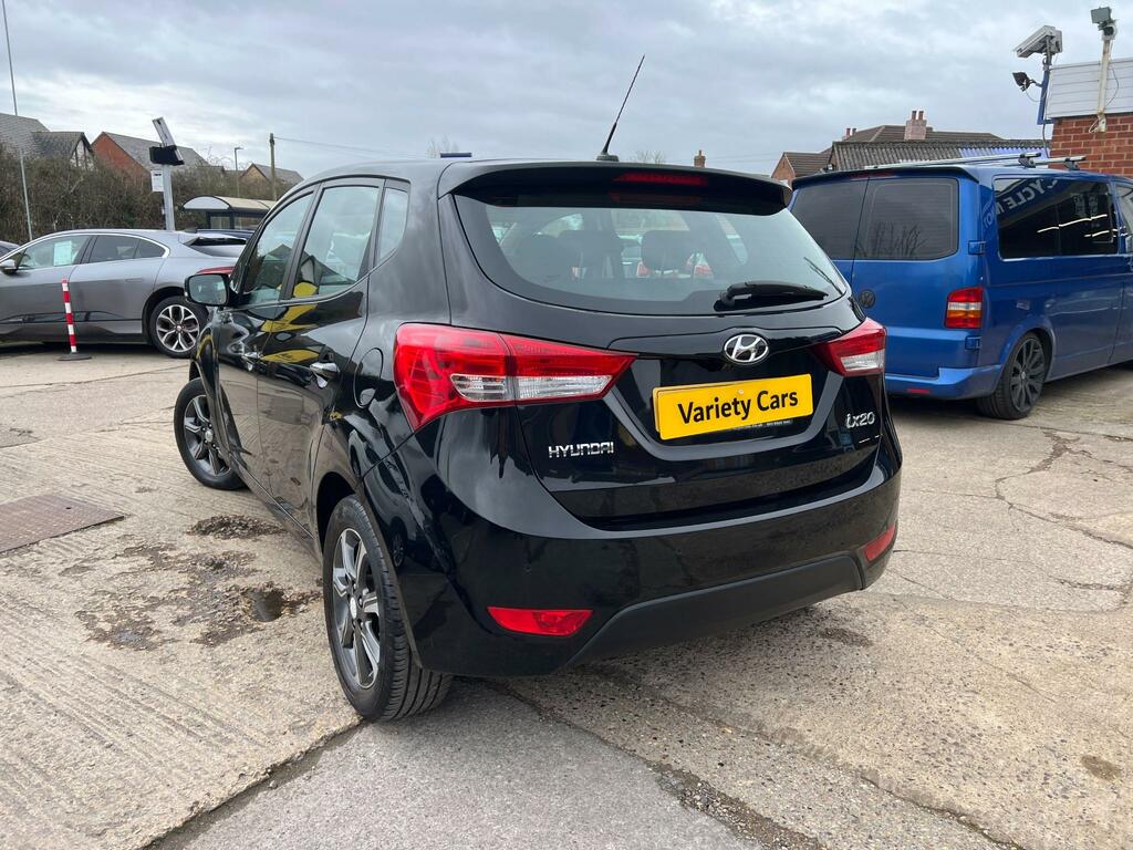 Hyundai Ix20 Se Nav Mpi Black #5