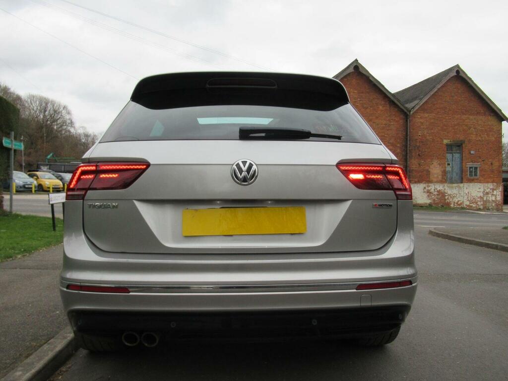 Volkswagen Tiguan Suv 2.0 Tdi R-line Dsg 4Motion Euro 6 Ss 2 R44BRC Silver #4