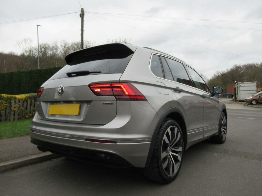 Volkswagen Tiguan Suv 2.0 Tdi R-line Dsg 4Motion Euro 6 Ss 2 R44BRC Silver #3