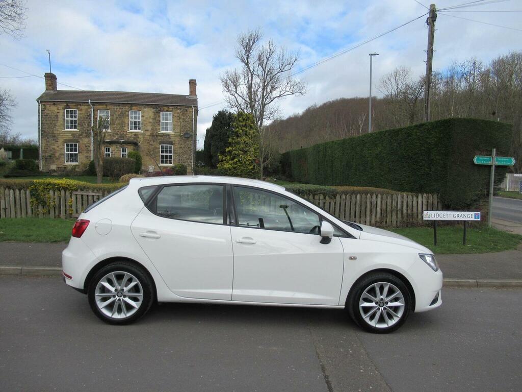 Seat Ibiza Hatchback 1.4 Toca Euro 5 201464 NJ64VDA White #3