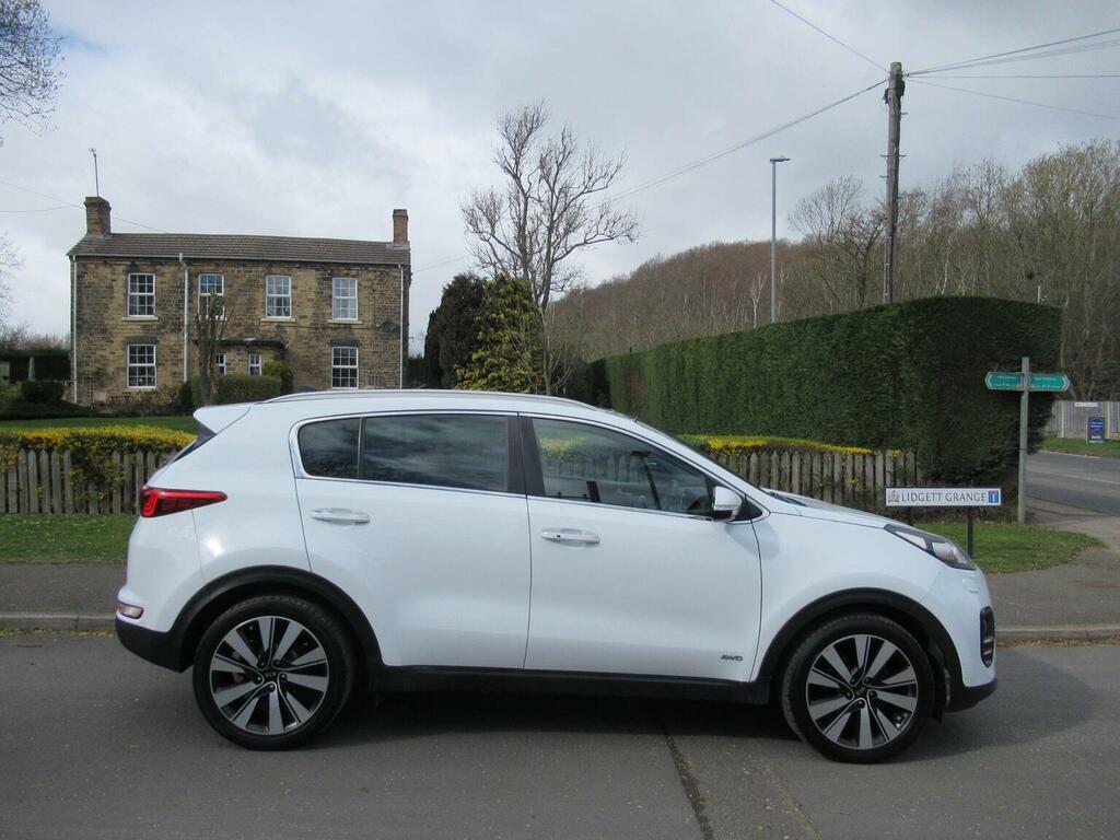 Kia Sportage Suv 2.0 Crdi Kx-4 Awd Euro 6 201616 PG16MME White #3