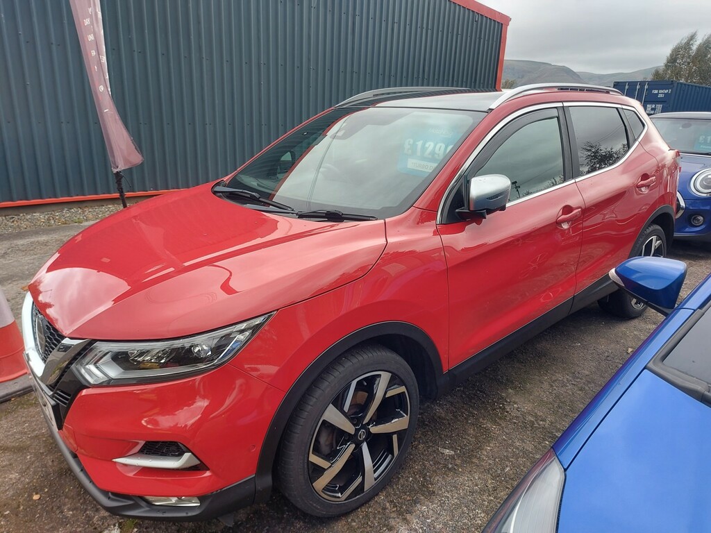 Nissan Qashqai 1.5 Dci Tekna 2018 SL68UPS Red #4