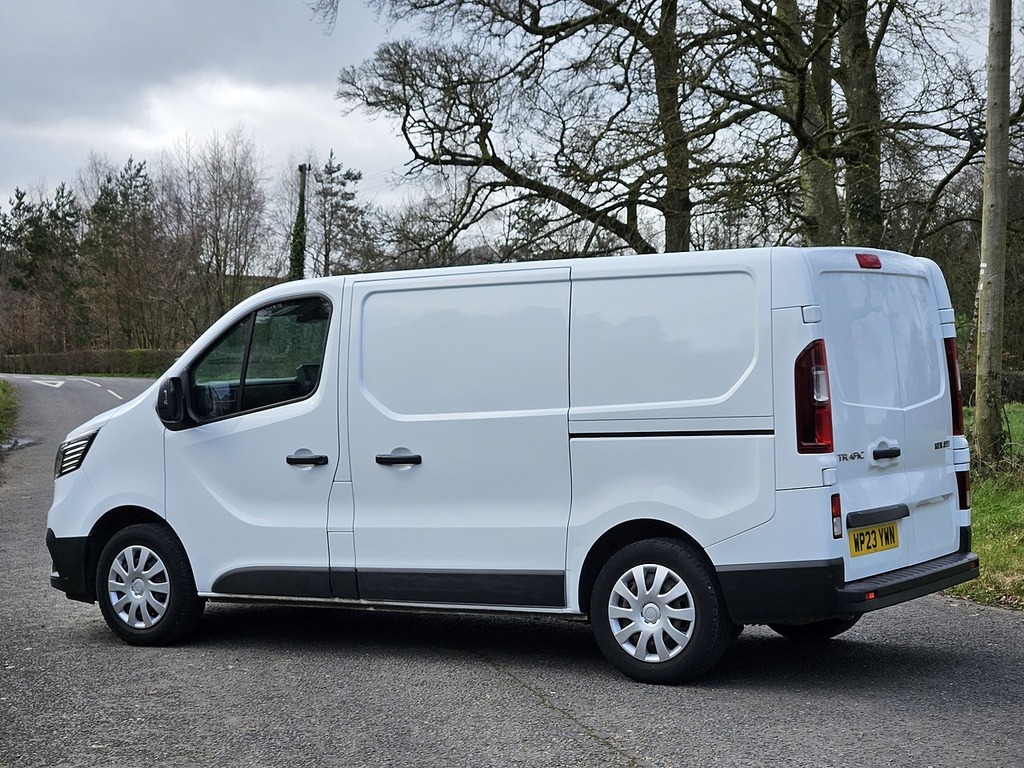 Renault Trafic 2.0 Dci Blue Sl28 Business Panel Van M WP23YWN White #2