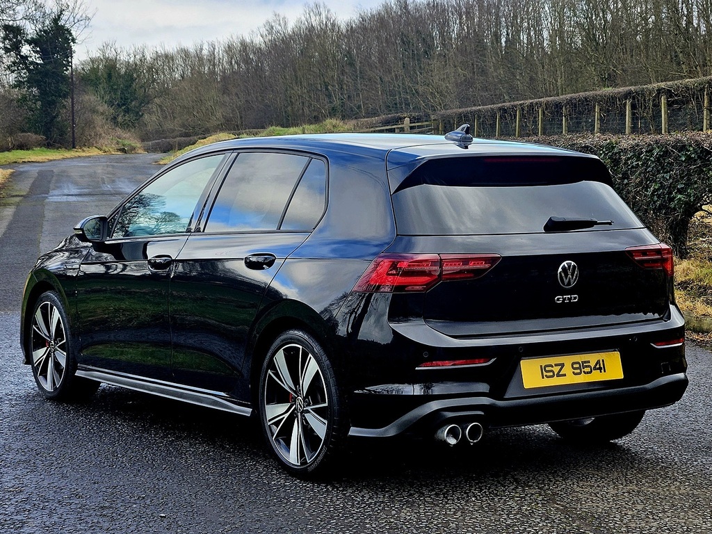Volkswagen Golf 2.0 Tdi Gtd Hatchback Dsg Euro 6 Ss ISZ9451 Black #2