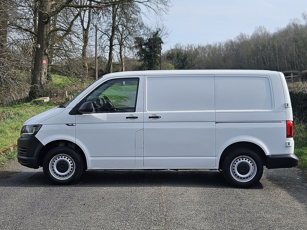 Volkswagen Transporter 2.0 Tdi T28 Startline Panel Van GF69OEE White #5