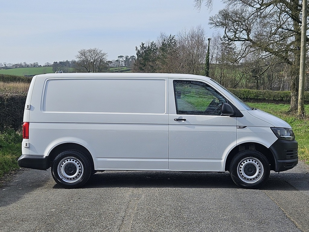 Volkswagen Transporter 2.0 Tdi T28 Startline Panel Van GF69OEE White #6