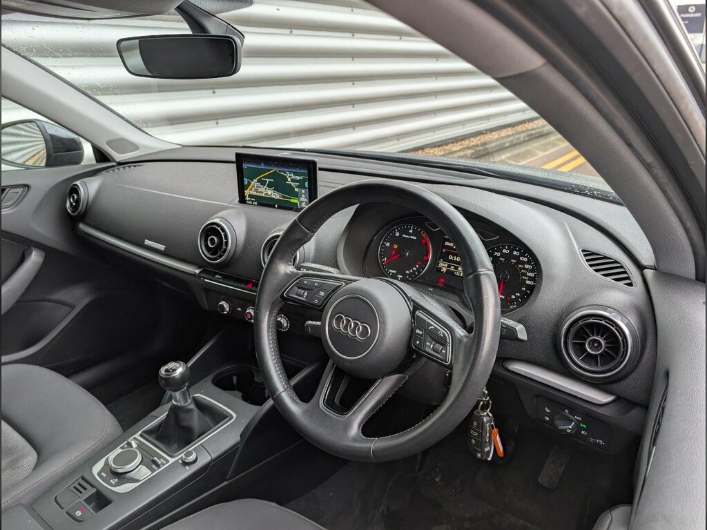 Audi A3 1.6 Tdi Se Technik Sportback Euro 6 Ss Black #6