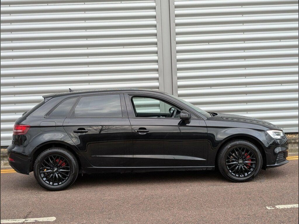 Audi A3 1.6 Tdi Se Technik Sportback Euro 6 Ss Black #3