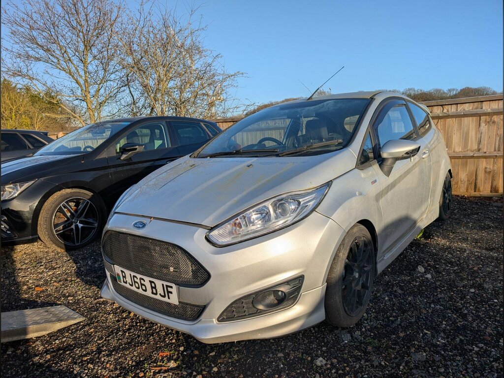 Ford Fiesta 1.0T Ecoboost St-line Euro 6 Ss BJ66BJF Silver #4