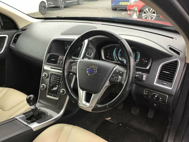 Volvo XC60 2.4L Se Lux Nav CE64DCU Blue #6