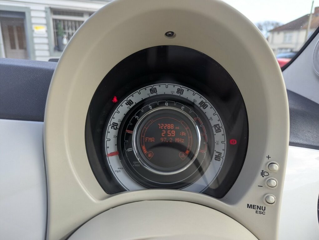 Fiat 500 1.2L Lounge WF11NRX White #5