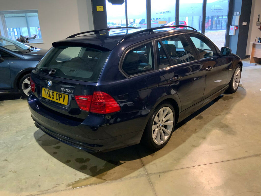 BMW 3 Series 320D Se Estate Blue #5