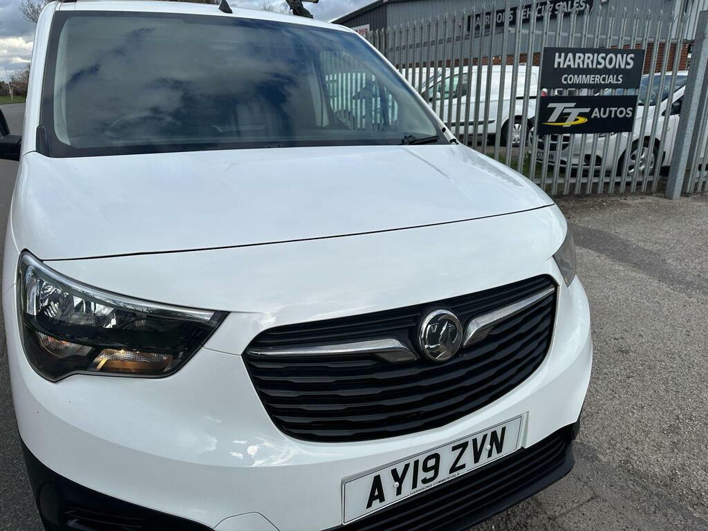 Vauxhall Combo 1.6 Turbo D 2000 Edition L1 H1 Euro 6 AY19ZVN White #3