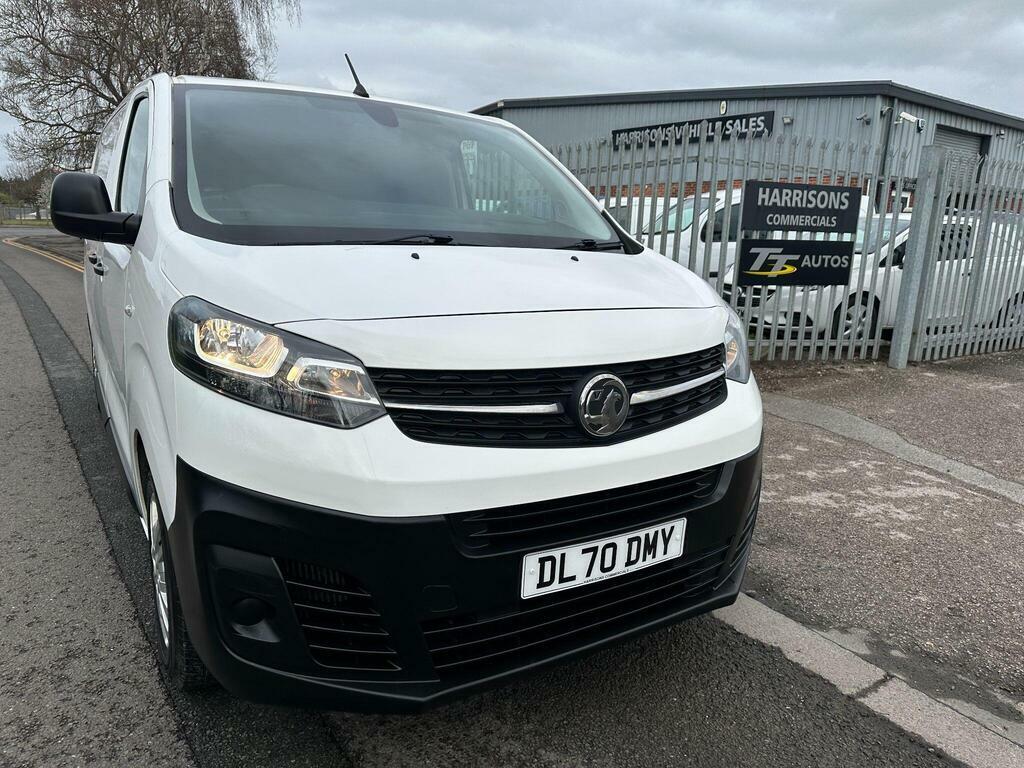Vauxhall Vivaro 1.5 Turbo D 2900 Dynamic L2 H1 Euro 6 S S White