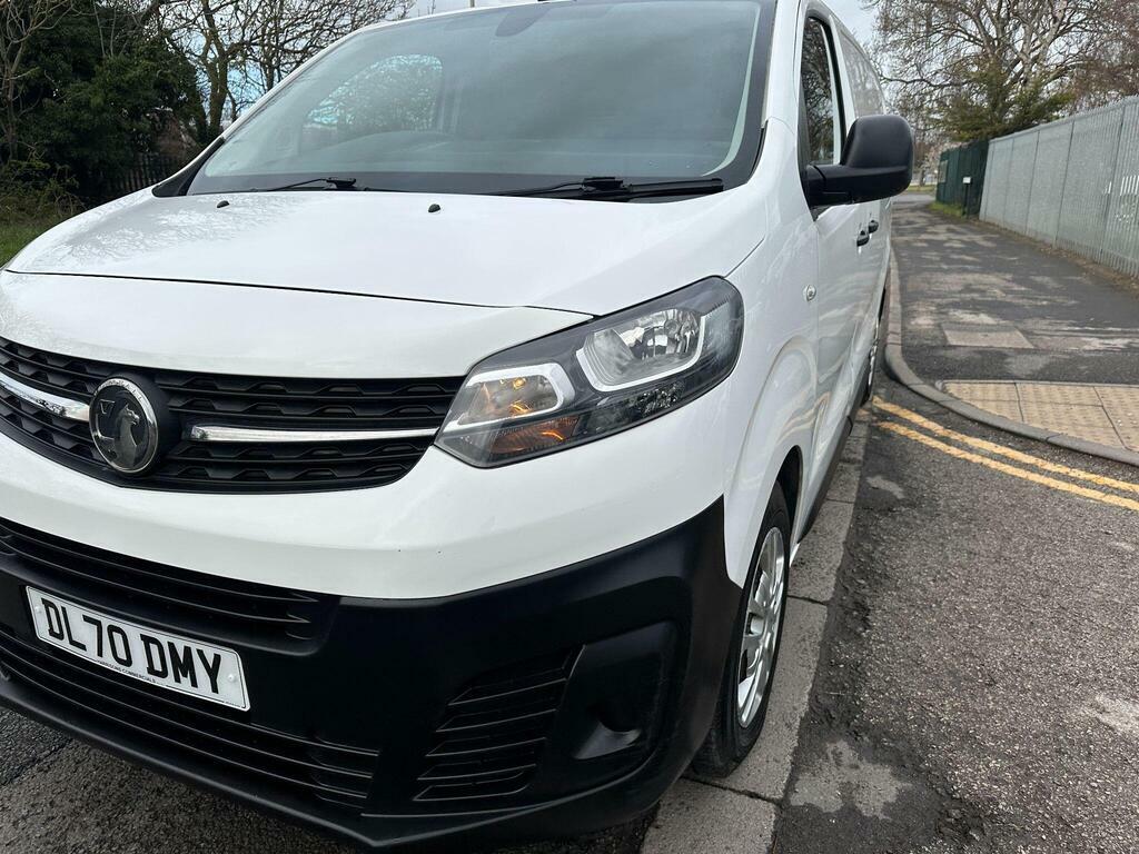 Vauxhall Vivaro 1.5 Turbo D 2900 Dynamic L2 H1 Euro 6 S S DL70DMY White #4