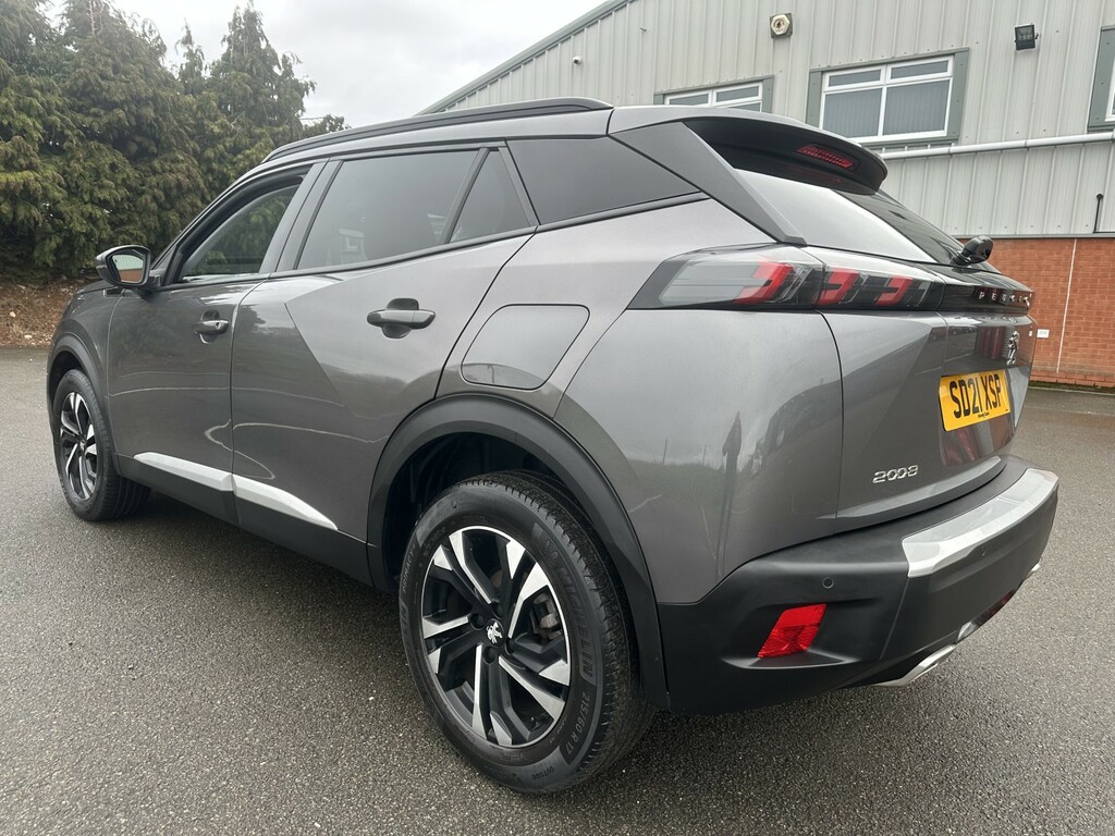 Peugeot 2008 Suv 1.2 Puretech Allure Premium 202121 SD21XSP Grey #5