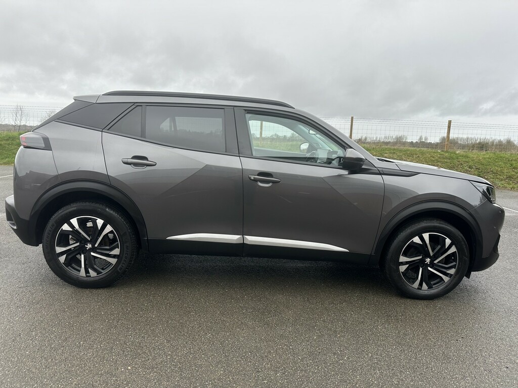 Peugeot 2008 Suv 1.2 Puretech Allure Premium 202121 SD21XSP Grey #2