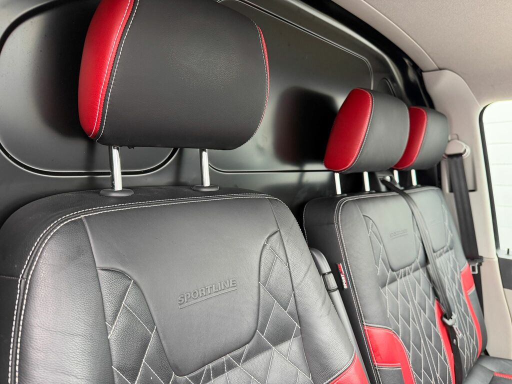 Volkswagen Transporter Sportline 2.0 Bitdi T32 Sportline Crew Van Dsg Swb Euro 6 S Black #12