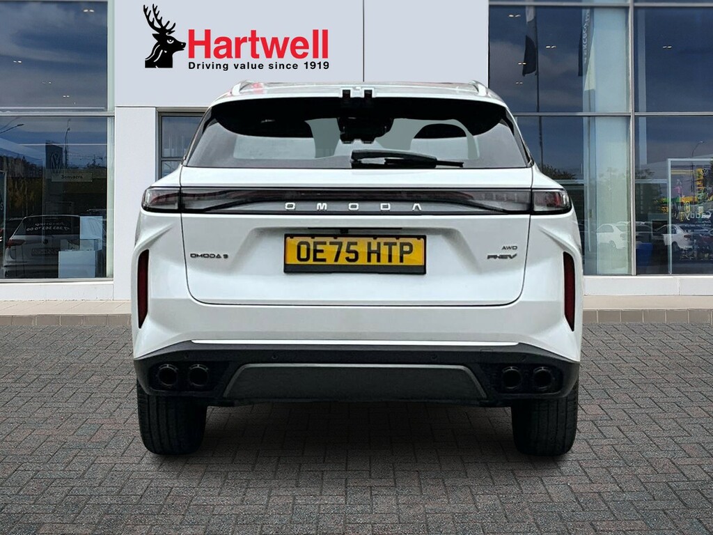 Omoda 9 1.5T Shs 34.46Kwh Noble Suv Plug-in Hyb OE75HTP White #4