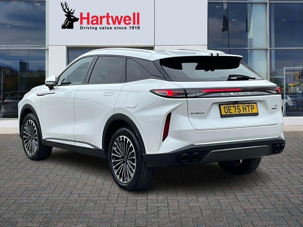 Omoda 9 1.5T Shs 34.46Kwh Noble Suv Plug-in Hyb OE75HTP White #5