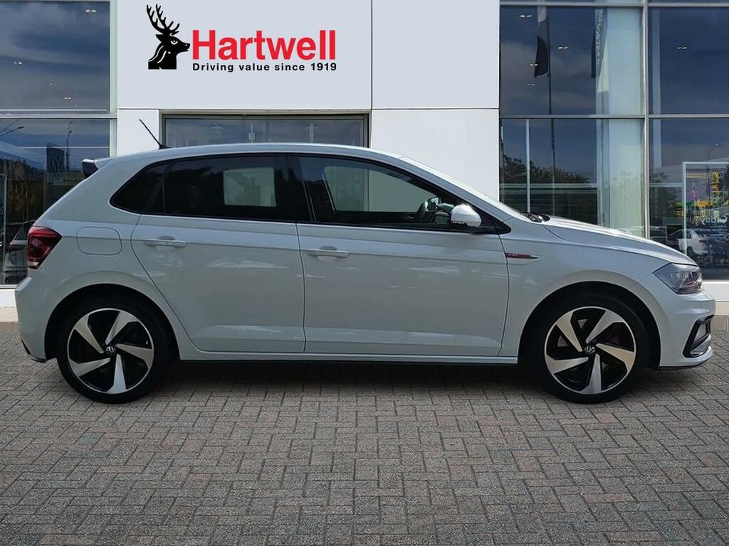 Volkswagen Polo 2.0 Tsi 207 Gti Dsg VO71YGV White #2