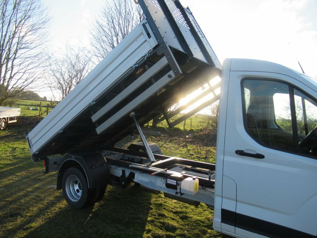 Maxus Deliver 9 Diesel NX21C White #4