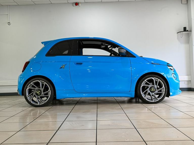 Abarth 500 114Kw Scorpionissima 42.2Kwh NU24KTF Blue #3