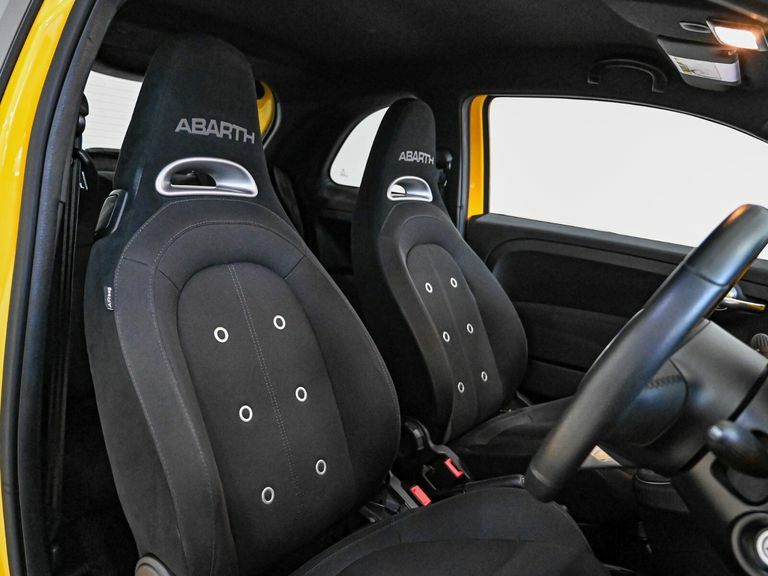 Abarth 595 1.4 T-jet 145 PK69FRU Yellow #3