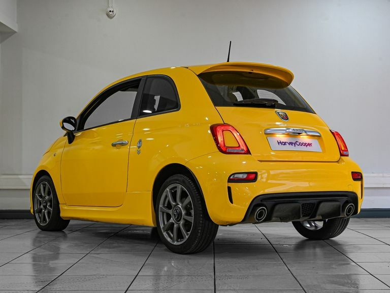 Abarth 595 1.4 T-jet 145 PK69FRU Yellow #5