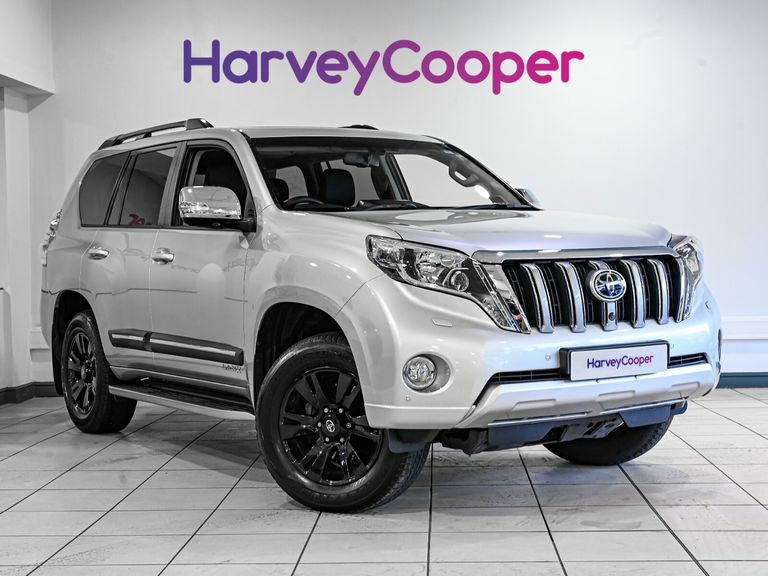 Toyota Land Cruiser 2.8 D-4d Invincible X 7 Seats Silver
