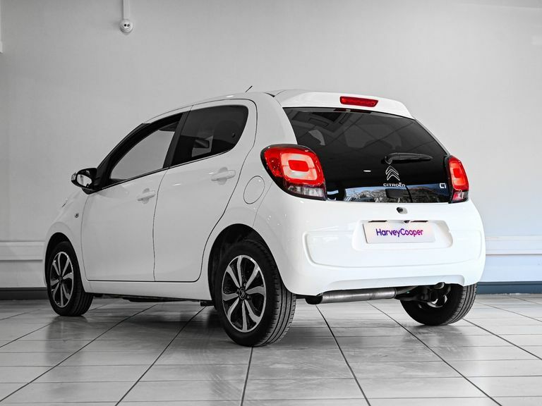 Citroen C1 1.0 Vti 72 Shine ND71VKV White #5